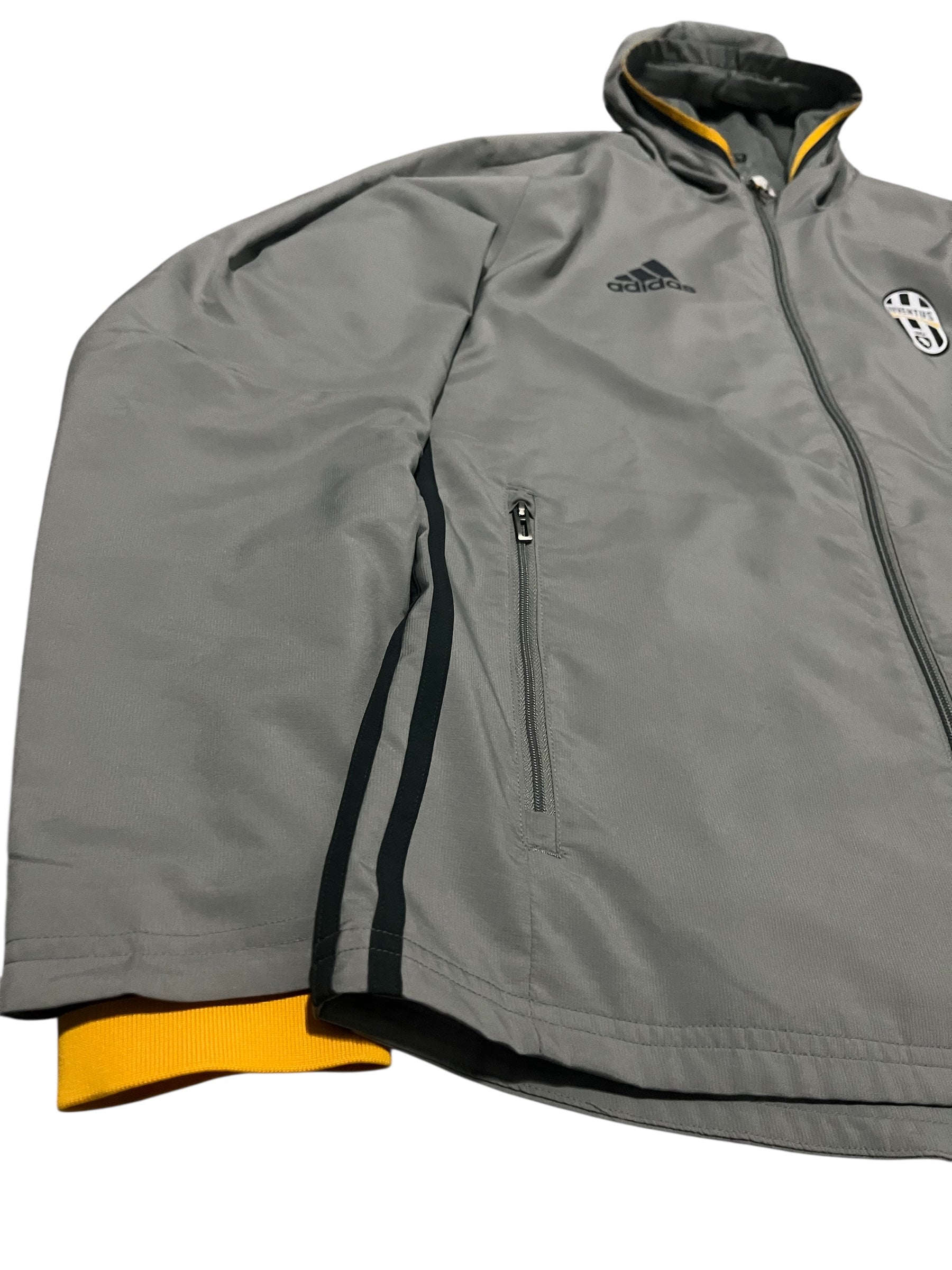 Juventus Tracksuit(M)